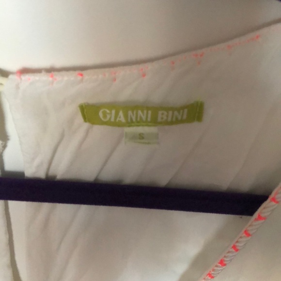 Gianni Bini Size small pink and white/cream shift dress - make an offer - Picture 4 of 5